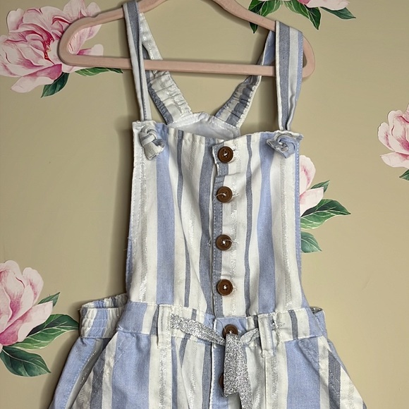 Jessica Simpson Girls Shorts Overall.   DD-2 - Picture 2 of 8